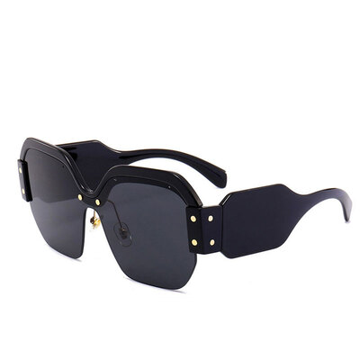 

Sexy Rimless негабаритных солнцезащитных очков женщин Vintage 2018 красный розовый роскошный бренд солнцезащитные очки для женщин заклепки большой каркас мужские оттенки