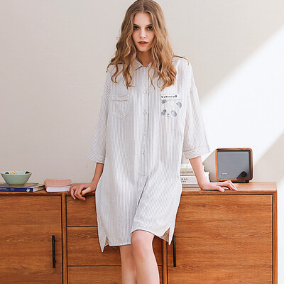 

Autumn deer autumn pajamas ladies cotton striped seven-point sleeve shirt collar short paragraph nightdress cartoon Korean home service QHDI203 gray L