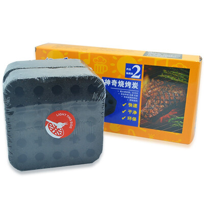 

Tour four square barbecue charcoal outdoor square magic flash burning carbon flammable mechanism charcoal 940 grams 2 loaded