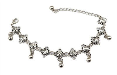 

Idealway Bohemian Silver Alloy Vintage Flower Ball Tassel Bracelet Boho Females Jewelry