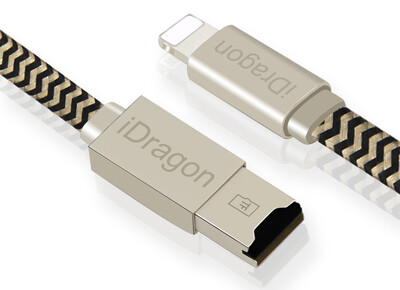 

iDragon TF Card Reader Memory Card Reader OTG Card Reader Adapter With Charging Cable for iPhoneiPad iPhone X iPhone 8 Plus 6s