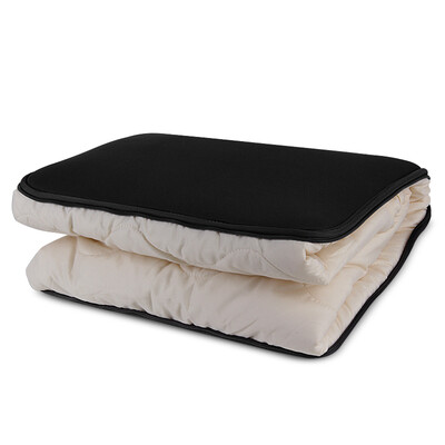 

Nine hundred WY-1808 car pillows are cool in the summer by dual-use air conditioners are multi-purpose pillows are folded cushions nap dual-use office sofa black