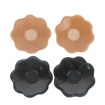 

Oxie Philippe plum blossom silicone chest stick 2 pairs of dresses breathable anti-bumping nipples black skin color pair