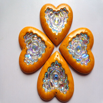 

20pcs New fashion style sew on golden yellow rhinestones heart shape 35mm flatback 2 holes big gem stone crystal for dress