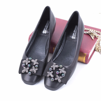 

SHUANGFENG Women Shoes 2018 Spring New Fashion Crystal Shallow Flat Shoes Woman Genuine Leather Casual Shoes Ladies Female Dress