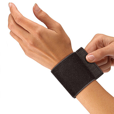 

Mueller 4505 Wristguard Protection for Men and Women