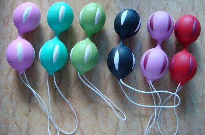 

GREEN Benwa Smartballs Kegel Exercise Love Geisha Ball 360049