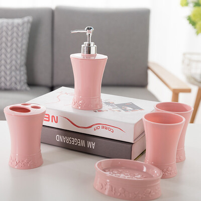 

Youku wash five-piece wash set SOAP box mouthwash cup bathroom bathroom supplies toothbrush holder lotion bottle set red