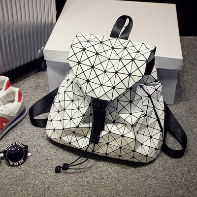 

Fashion 2018 New Folding Rubiks Cube Womens Backpack Travel Rucksack Japanese Womens Laser Geometric Bag