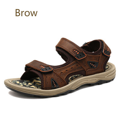 

2018 new summer mens sandals leather beach shoes outdoor wading upstream shoes mens sandals