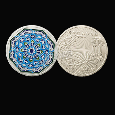 

Saudi Arabia opens the Ramadan coin Islamic coin octagonal goldsilver coins collectibles