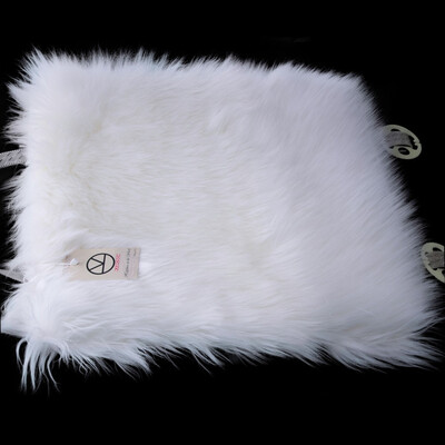 

Universal Artificial Plush Seat Cover2 Colors Winter Car CushionSquare Cushion
