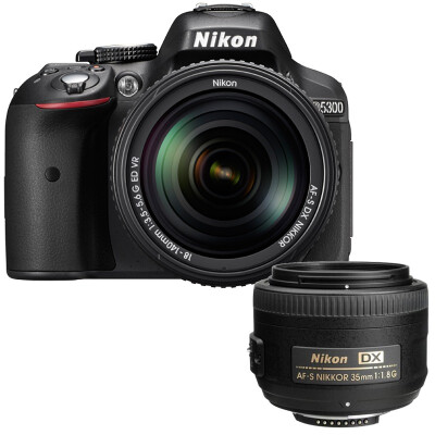 

Комплект объективов Nikon D5300 SLR (объектив 18-140mmf / 3.5-5.6G + объектив с автоматической фокусировкой DX 35 мм f / 1.8G) черный