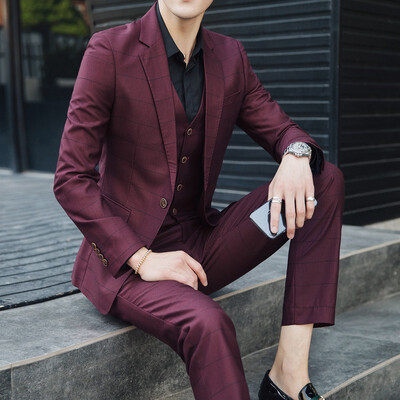 

Mens suit set three piece