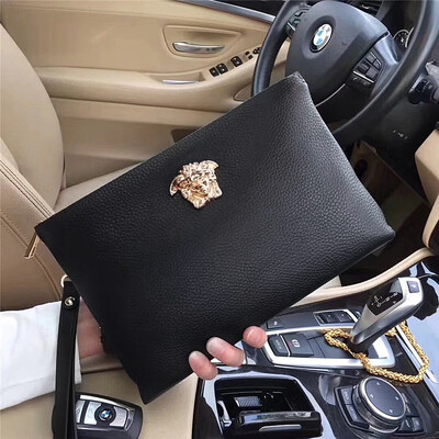 

Pabin Pabin Mens Hand Bag Leather Clutch Medusa Hardware Mens Bag Fashion Large Capacity First Layer Leather Envelope Bag PB339 Black