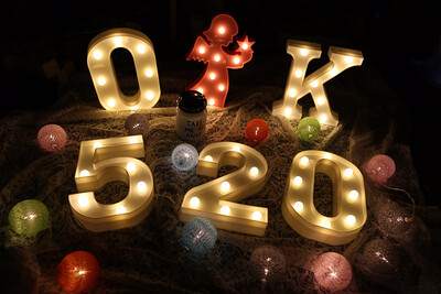 

26 Letters Warm White LED Night Light Marquee Sign Alphabet Lamp For Birthday Wedding Party Bedroom Wall Hanging Decor