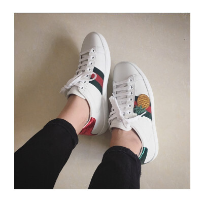 

2018 spring&autumn new girls low to help with small white shoes sports&leisure wild pineapple shoes lovers couple shoes