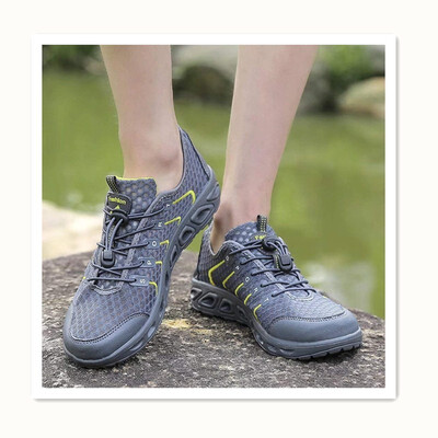 

2018 summer new couple upstream shoes ultra light non-slip wear outdoor wading