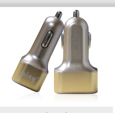 

Автомобильное зарядное устройство Ainy EB-025L с 3-мя USB (3.1A) золотое