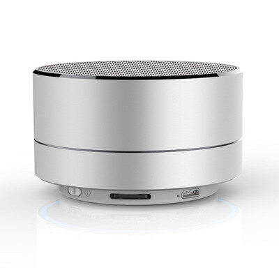 

The new A10 Bluetooth speaker aluminum light radio mini subwoofer crack a10 Bluetooth speaker