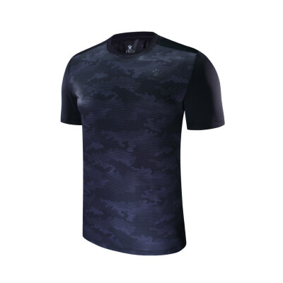 

Kelme Mens Cool Dry Athletic Short Sleeve T-Shirt