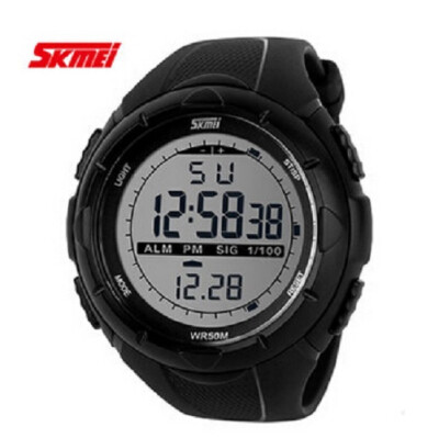 

SKMEI 1025 Men LED Digital Military Sports Watch 50M Dive Swim Dress Watch