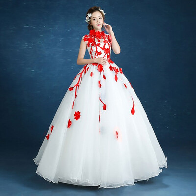 

Quinceanera Dresses 2018 New Arrival Elegant Floor-length Ball Gown Off The Shoulder Lace Party Evening Gowns Designs