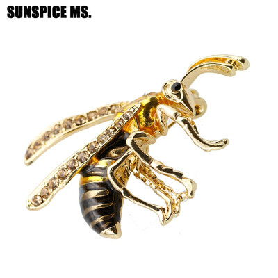 

New Arrive Bumblebee Insect Animal Brooch For Women Gold Color Enamel Crystal Wing Bee Brooches Jewelry Kids Festival Gifts 2018