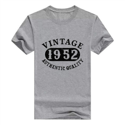 

1952 Vintage 66 Years Old 66th B-Day Birthday Gift Mens T-Shirt