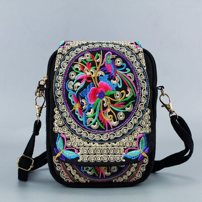 

Florals Embroidered Women Shoulder Bag Messenger Crossbody Bag Ladys Purse Bag