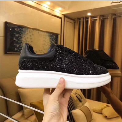 

2018 Luxury Brand Men Sneakers Mc Casual Superstar Red Bottom Queen Shoes Real Row Leather Back Lace Up Running Shoes Free Shippin