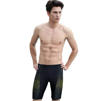 

EZI Men's Quick Drying professional Fifth-pants Swim Trunks Black