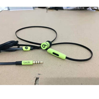 

2018 new 20 subwoofer noise reduction in-ear headphones magic sound B earbuds