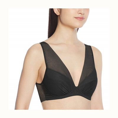 

GUNZE rimless bra has a light&flawless texture&a beautiful back design