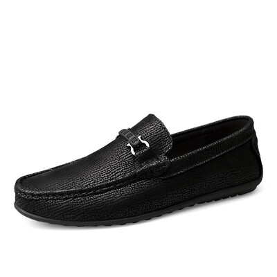

New mens shoes Korean version of the trend of wild peas shoes mens leather casual shoes leather lazy shoes men