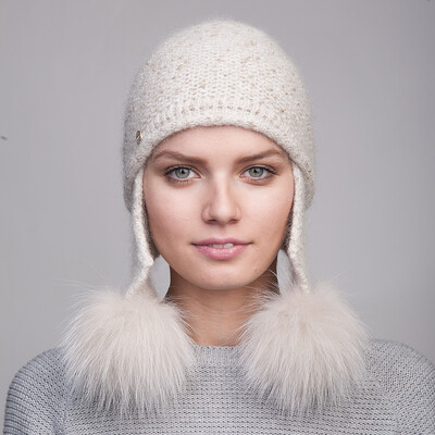 

Cashmere Hat