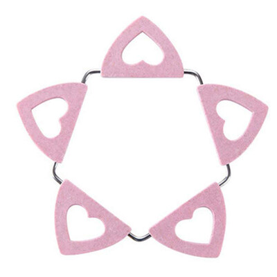 

UpperX Adjustable Foldable Trivets Heat Resistant Non-Slip Pads for Hot Dishes or Dining Table Pot Pink Heart-shaped