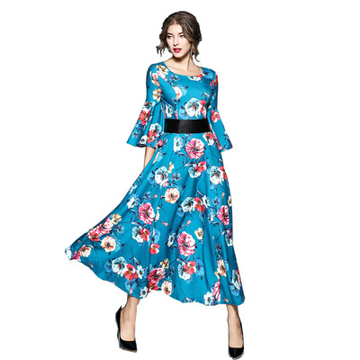 

Round Neck Seven Horn Sleeves Printed Dress