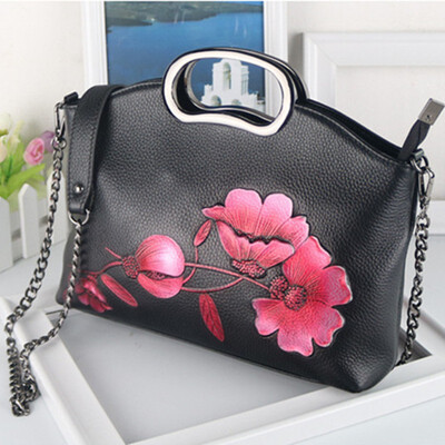 

Genuine Leather Retro Bags Women First layer cowhide Luxury Handbag Female Flower Embossed Messneger Bag Brand Chain Leisure Totes
