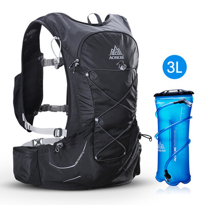 

AONIJIE Hydration Vest Running Water Pack Vest Marathon Hydration Backpack with Emergency Blanket Whistle Extra 3L Water Bladder