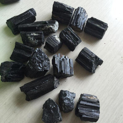 

Raw Black Tourmaline Mineral Specimen Gemstone Reiki Chakra Crystal 80-100G