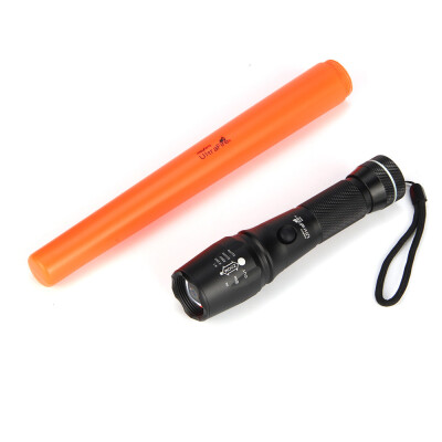 

UltraFire A200 XM-L2 980LM 5-Range Zoom Focusing Light Signal Stick Flashlight