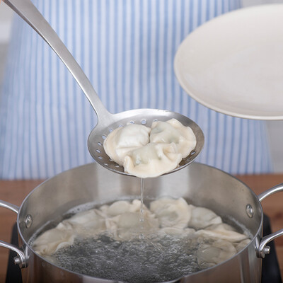 

Beijing made 304 stainless steel colander sieve oil spill spoon colander dumplings fishing net