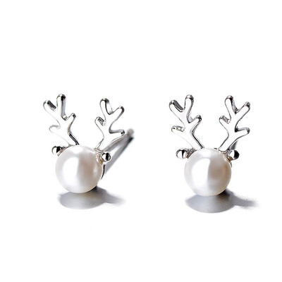 

Cute Small Stud Earrings Pearl Stud Earrings Deer Christmas Gift for Women Girls