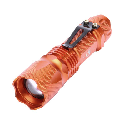 

UKing Xpe Q5 600LM 3 Mode Telescopic Zoomable Flashlight Torch