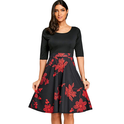 

Half Sleeve Flower Print Flare Dress