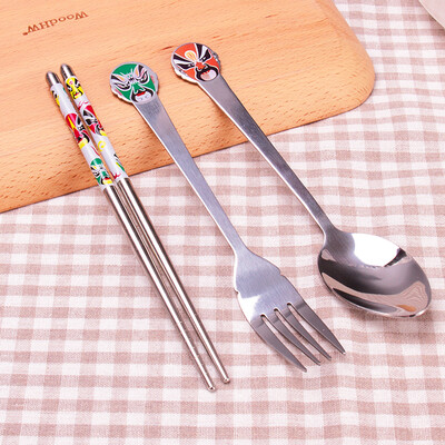 

Jingdong Supermarket Huaxian WorldCom HDST Stainless Steel Convenience Tableware Peking Opera Mask Tableware Three-piece Chopsticks Spoon 3pcs Set Gift Gift Set