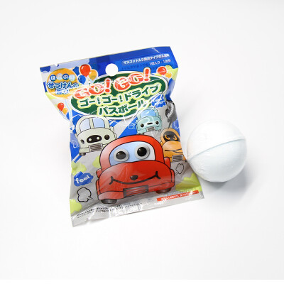 

MORITOKU Japanese popular children bath salt ball car 4816