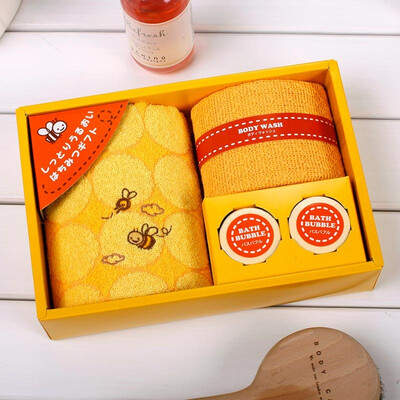 

Japan Uchino UCHINO little bee 4 sets of towels gift box cute cartoon birthday gift scarf bath towel bath salt yellow 28 16 6cm