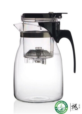 

сама а - 14 высокий класс делятся на чайник и кружка 900ml